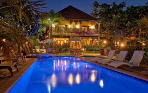 Whispering Waters Luxury 7-Bedroom Beachfront Villa